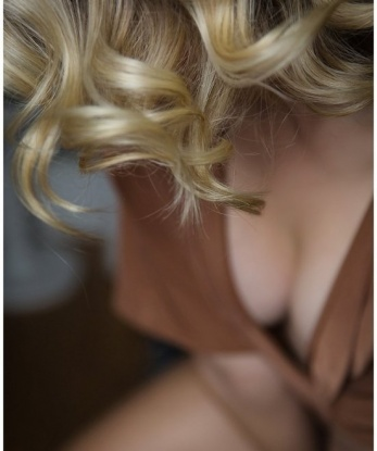 Анкета проститутки Дина - город Тутаев, 29 лет, №12651